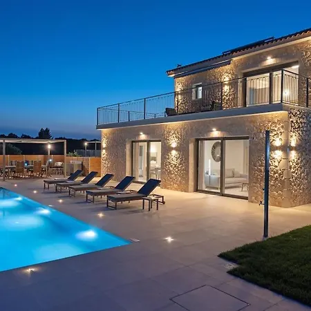 Brand New Kefalonia Stone - Trapezaki Tranquility