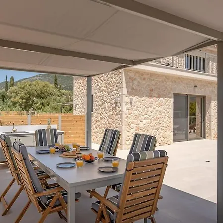 Villa Brand New Kefalonia Stone - Trapezaki Tranquility *