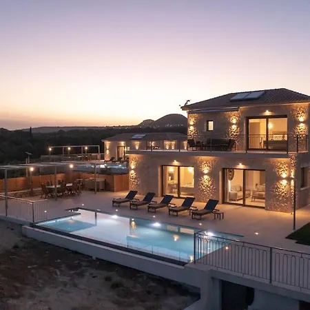 Brand New Kefalonia Stone - Trapezaki Tranquility Vila *